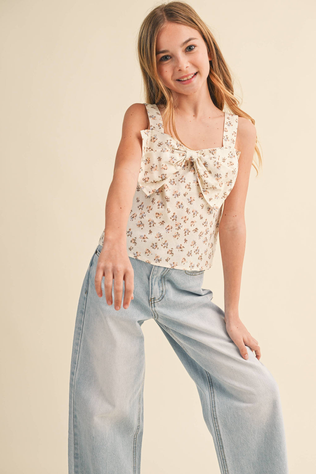 Sleeveless Bow Front Top