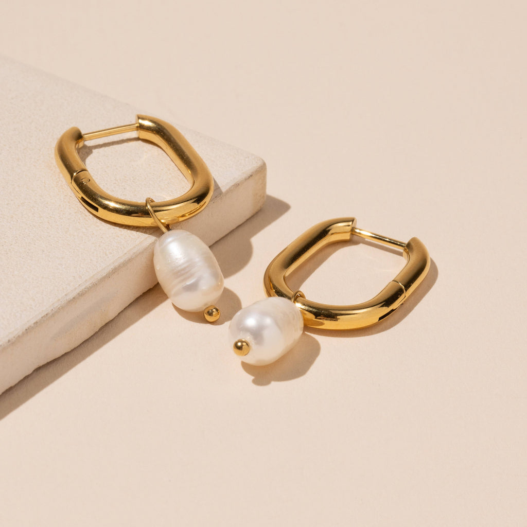 Pearl Charm Earings